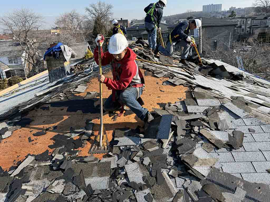 Professional Residential Roofing Replacement in Fort Lee, NJ
